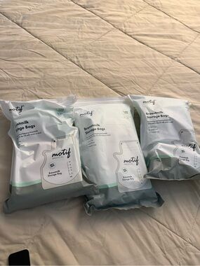 Motif Breastmilk Storage Bags - 100 count (3 Packs)